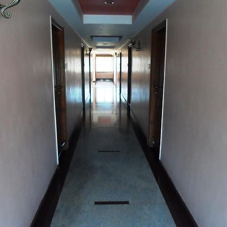 The Chakrie Residency Hotel Tirupati Exteriör bild